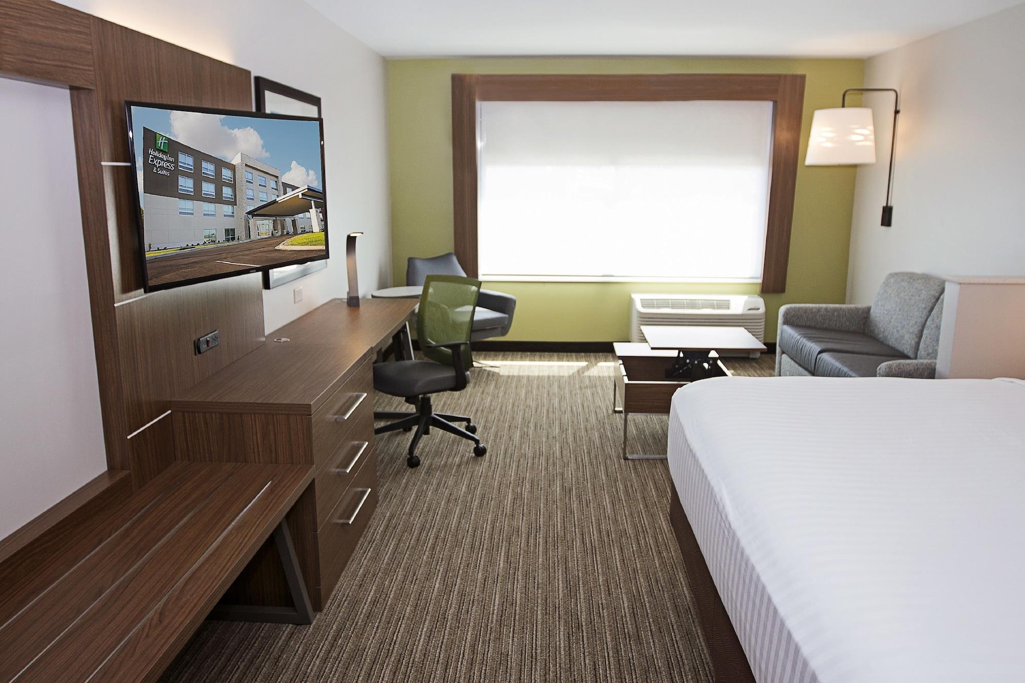 Holiday Inn Express & Suites Greenwood Mall By Ihg Buitenkant foto